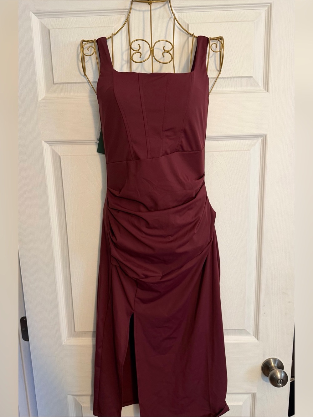 NWT Halara Built in Bra Ruched Midi Dress